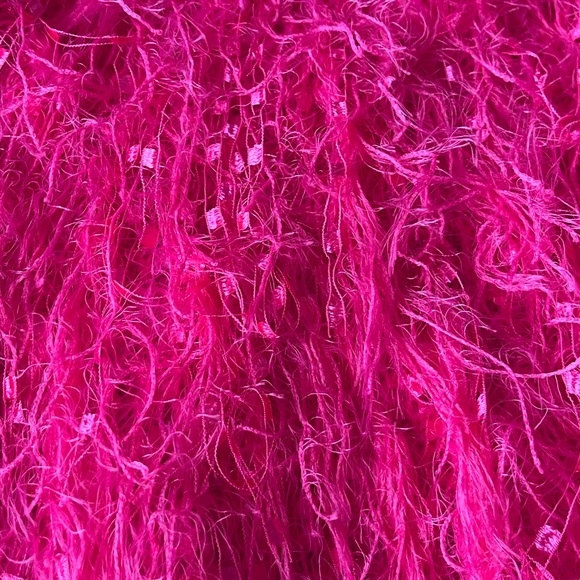 NWT Women’s Davi & Dani Vibrant Pink Eyelash Sweater in Size Large. - Picture 10 of 10